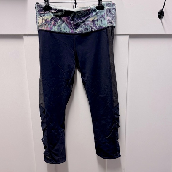 lululemon athletica Pants - Lululemon‎ navy leggings size 8